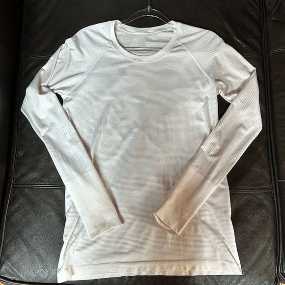 EUC Lululemon Swiftly Tech Long Sleeve Crew - Picture 3 of 6